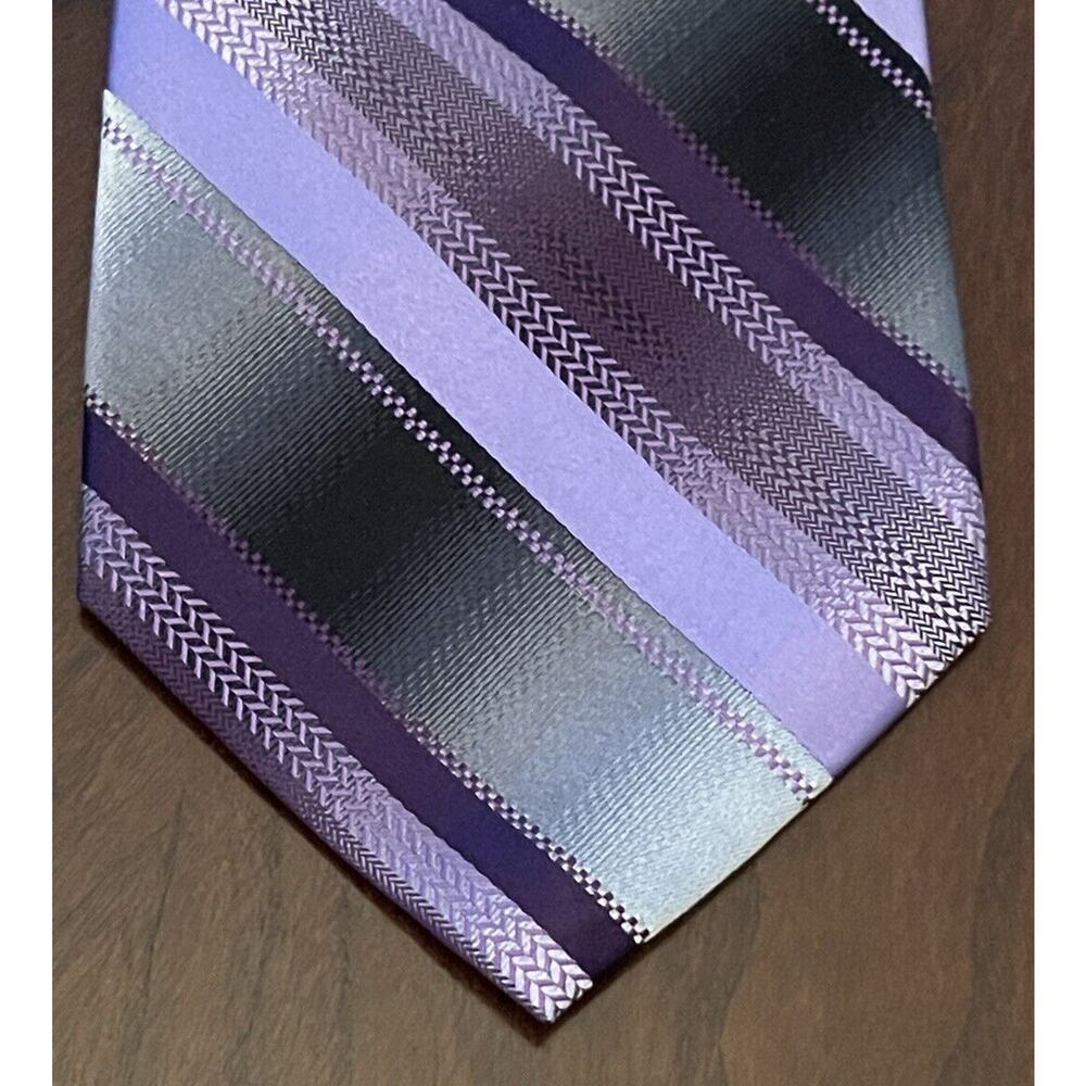 Villini Purple Gray Hand Made 100% Silk Men’s Neck Tie Made In China